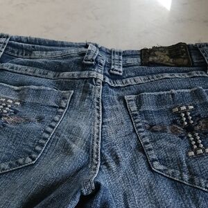 Toxic Embellished Blue Women's Cropped Jeans